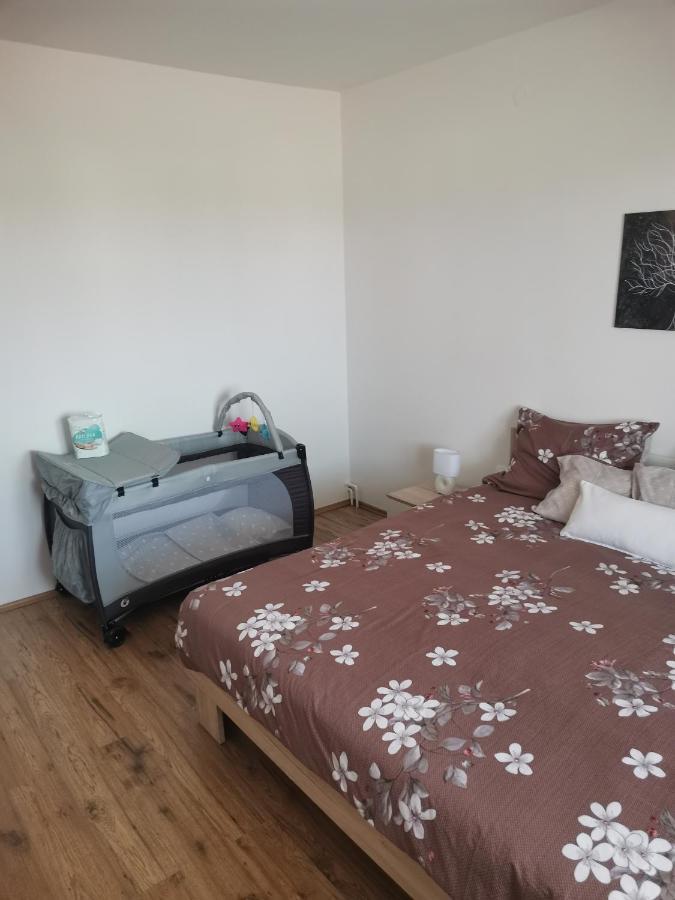 Ližnjan Apartman Varea מראה חיצוני תמונה