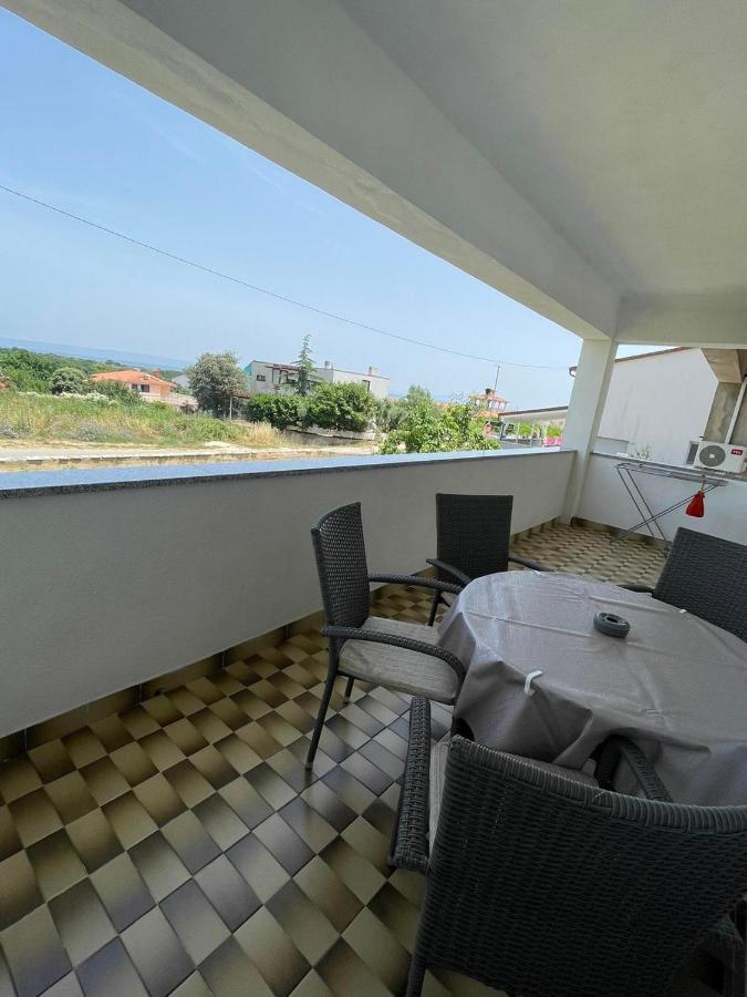 Ližnjan Apartman Varea מראה חיצוני תמונה